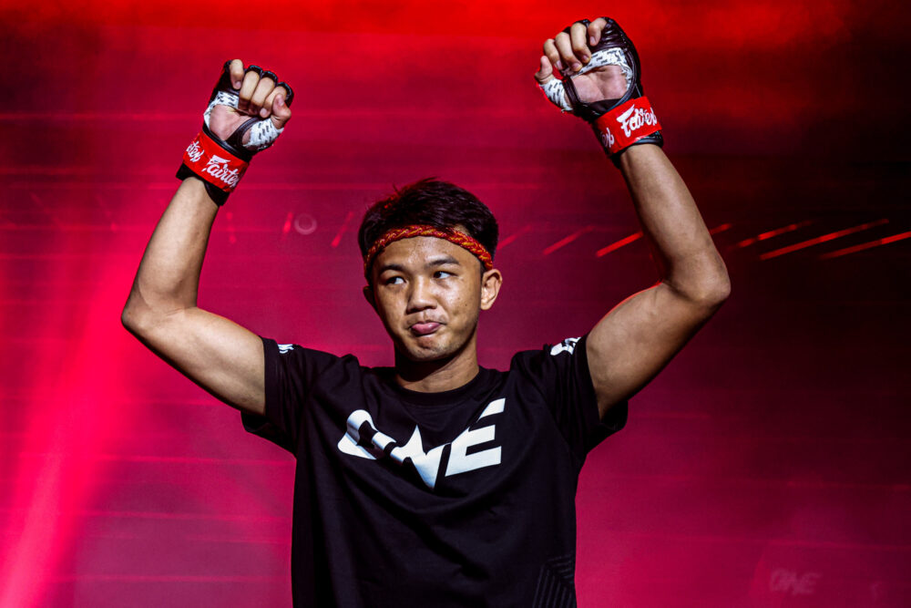 Wuttikrai Wor Chakrawut walks toward the ring at Lumpinee Stadium for his fight with Eh Mwi at ONE Friday Fights 109